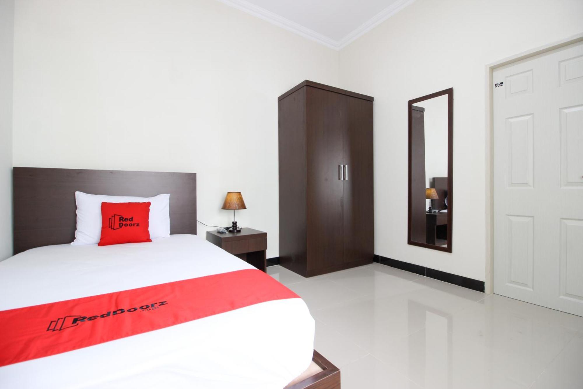 Reddoorz Syariah Plus @ Jakal Bawah 3 Kejayan Exteriér fotografie